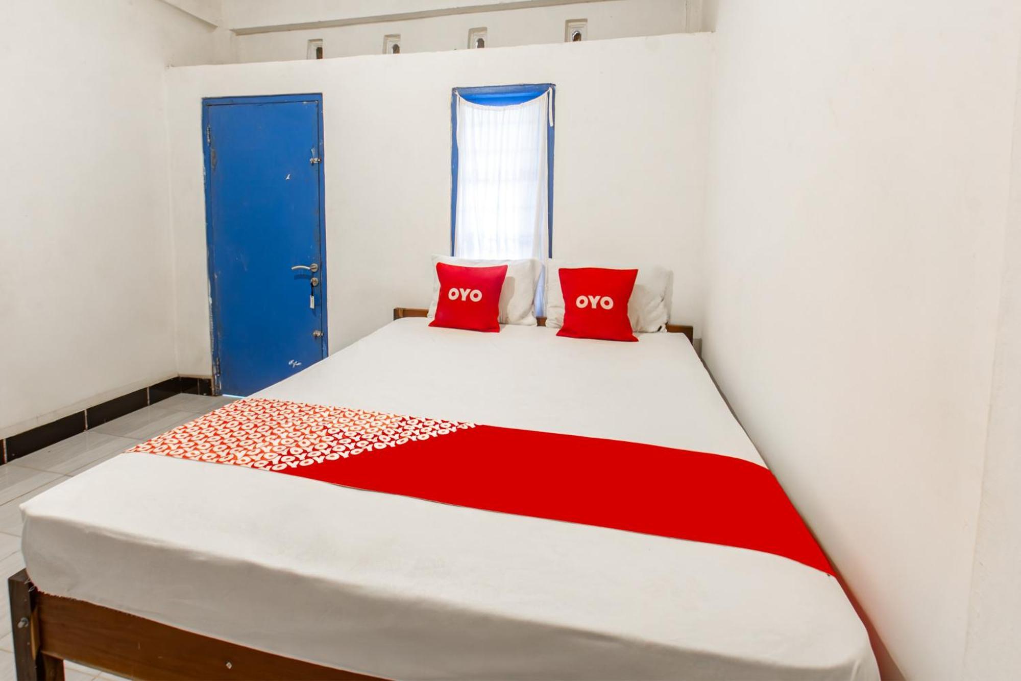 Oyo 93359 Kawi Homestay Praya Extérieur photo