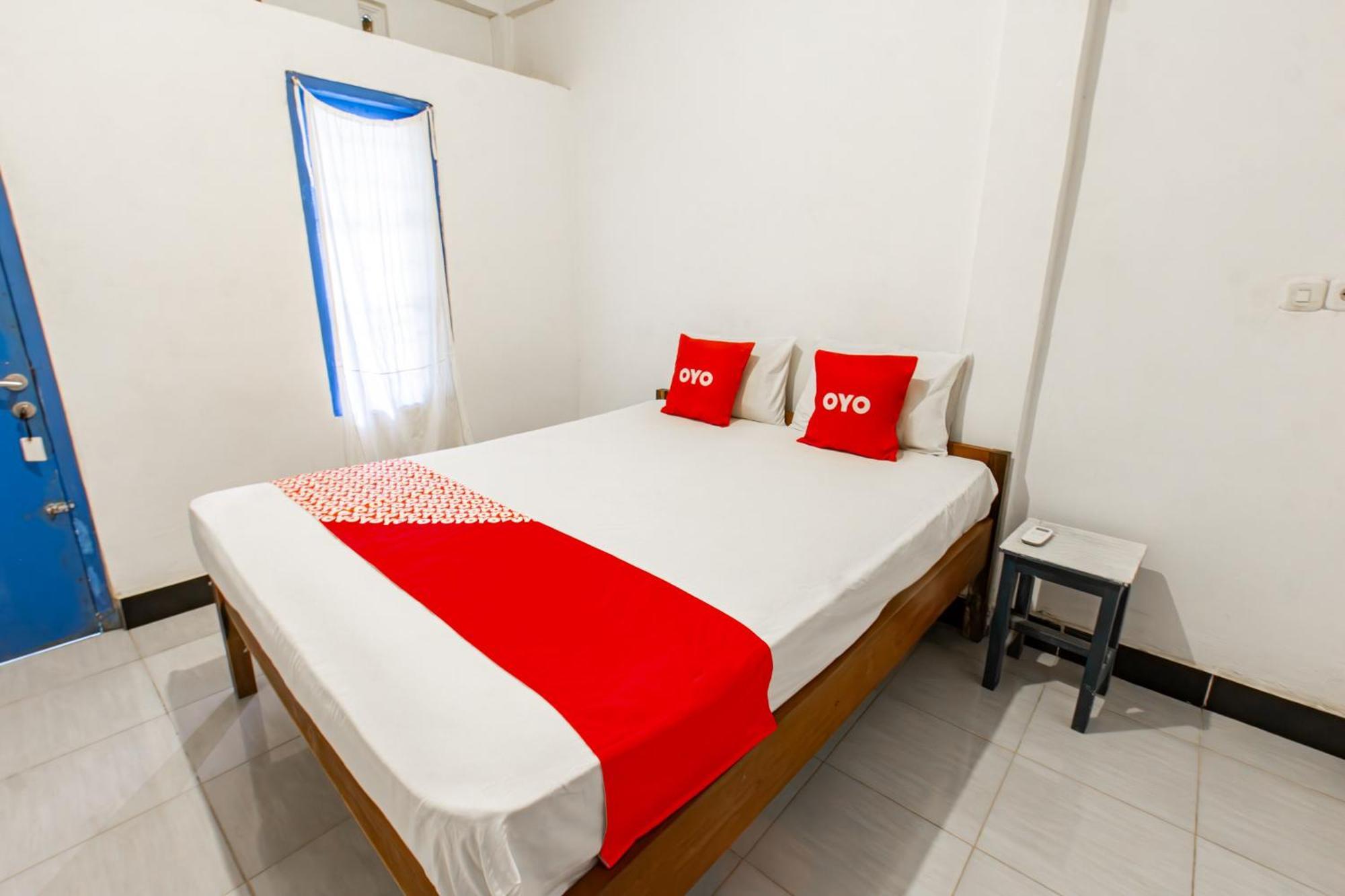 Oyo 93359 Kawi Homestay Praya Extérieur photo