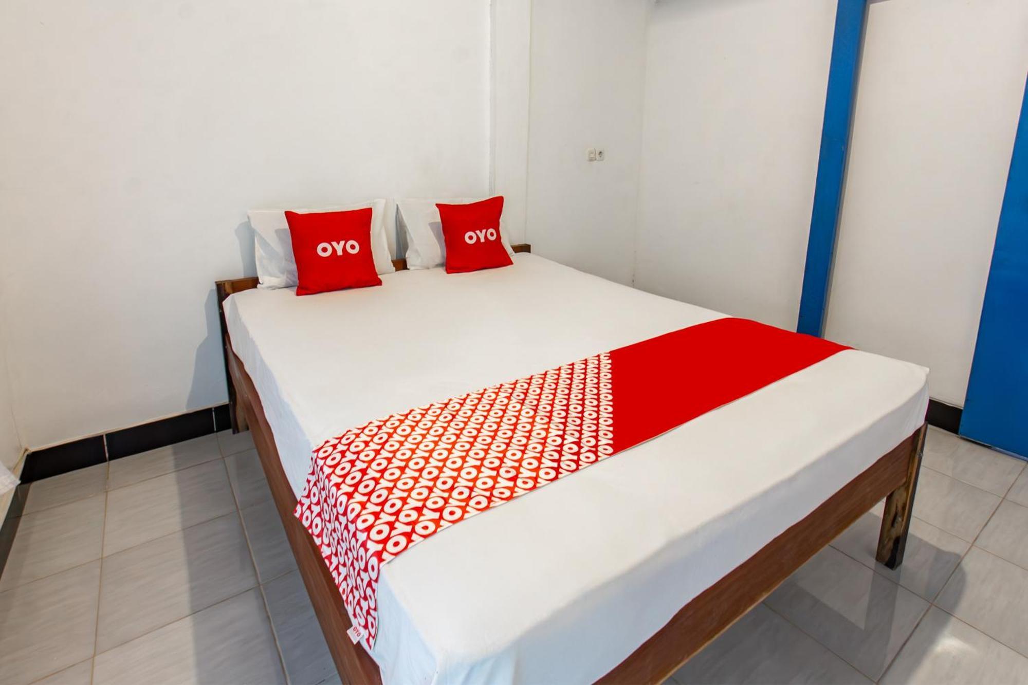 Oyo 93359 Kawi Homestay Praya Extérieur photo