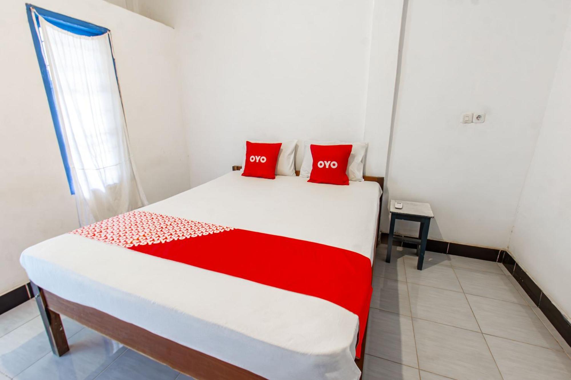 Oyo 93359 Kawi Homestay Praya Extérieur photo